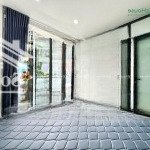 Căn hộ 2 phòng ngủ bancol tone trắng sang trọng ngay sân bay tân sơn nhất