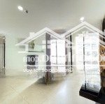 Cần cho thuê nhanh căn hộ 2pn full nt như hình tại masteri thảo điền giá. lh hà thanh 0931143938
