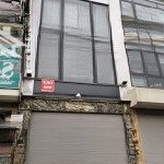 Cho thuê nhà riêng phố vĩnh tuy, dt 55m2 x 5.5 tầng, mt 5m, nhà mới, thông sàn, thang máy, giá tốt