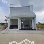 Ngộp tiền vay ngân hàng tôi bán nhà 136m2 ngang 8m đường nguyễn thị lắng xã tân phú trung giá 2tỷ