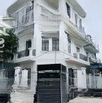 Cho thuê lk mạc thái tông 100m, 5 tầng, có hầm, thông sàn, có thang máy làm vp, trung tâm giá 65tr