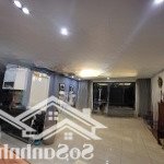 Bán 3 ngủ rộng nhất dự án vinhomes d''capitale. đầy đủ đồ. giá 11 tỷ.