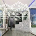 Bán nhà mặt tiền kinh doanh kdc lê phong tân bình dĩ an, đường 13m giá 3.9 tỷ liên hệ 0975339699