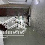 Cho thuê nguyên căn đường nguyễn tư giản dt 4 x17 đúc 4 tấm gồm 4 pn 5 wc hẻm thông 11 tr / th