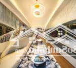 Cần tiền đầu tư , bán nhanh căn hộ 85m - 3pn - căn hộ hướng đông nam , giá thoả thuận