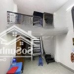 Bán nhà hoàng hoa thám, ba đình , 3 tầng dân xây mới,nhà đẹp lô góc,ba gác đỗ cửa, vài bước ra oto