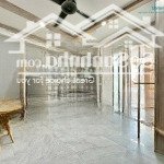 Siêu căn hộ sang trọng, đầy đủ nội thất, có ban công riêng nằm ngay trung tâm quận 2