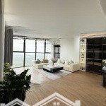Siêu phẩm view pháo hoa 135m2 dự án iris garden 30 trần hữu dực, nam từ liêm