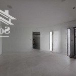 Chủ nhà cần tiền bán gấp căn hộ khai sơn city, thượng thanh, long biên 120m2, 7.9 tỷ, 0962330164