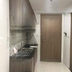 Bán nhanh studio s8.03 1tỷ640 view thoáng ko chắn sẳn sổ, nội thất bếp rèm