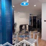 Cho thuê cc view sông, pháo hoa tại saigon royal, 28 triệu, 90m2, 2pn, 2wc, giá siêu tốt
