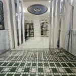 Nhà phố 4m x 14m. đúc 3 lầu góc 2mt hẻm 5m 1/ ngắn đường hiệp thành 35