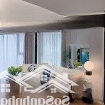 Chính chủ cần bán căn 3 phòng ngủ the manor ,dt 193m2 full nội thất . giá 16 tỷ sẵn sổ