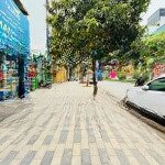 Mặt phố lạc long quân tây hồ - ô tô, kinh doanh, văn phòng - sổ đỏ - 140m2 - chỉ nhỉnh 300tr/m2.