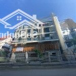 Chính chủ cần bán tòa nhà góc 3 mt đường nguyễn văn đậu q.pn (dt 12x25m hầm 8t) hđt 300tr giá 75 tỷ