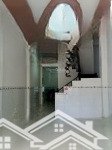Chính chủ gửi băn căn nhà 5 tầng bgay vòng xoay nguyễn đức cảnh giá 5,9 tỷ