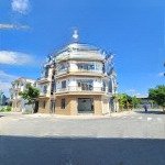 Bán căn góc mới 1t2l 5x18m, đường d1 kdc lê phong bình chuẩn p. bình chuẩn, full nội thất