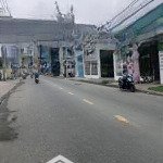 Mt đường tân liễu, xã hưng long, bình chánh. diện tích (12 x 60m) 720m2 có 250m2 thổ cư 463m2 vườn