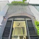 Cần sang nhượng gấp nhà nằm tại đường đào duy anh, phường 9, quận phú nhuận. dt 80m2 , giá 3 tỷ950