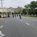 Bán đất mặt tiền lê văn hiến (sát bãi tắm sơn thuỷ)