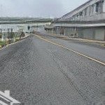 Chào bán căn shophouse centa vsip vị trí cực đẹp.
đối diện với quỹ đất aone cổng vào vin vũ yên