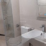 Q7riverside - bán 2pn 2wc căn góc 2 ban công view sông lanmark tầng cao thoáng mát sẵn pass xem nhà