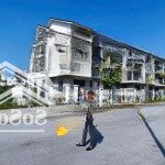 Chủ nhà thiện chí bán lô biệt thự góc vườn hoa trong kđt centa vsip