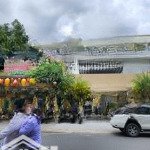 Bán nhà giá đầu tư 2 mt đường lê quang định dt 12x35m