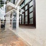 Nhà dân xây - khu vip tây trà - gần ô tô - nhà đẹp full đồ