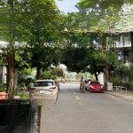 Siêu hiếm! bán biệt thự mặt tiền dương văn an phường an phú an khánh quận 2 dt 20x20 giá chỉ 100 tỷ