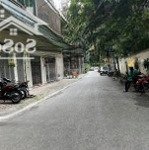 Phân lô - gara ô tô - 8 tầng thang máy - kd đỉnh - dòng tiền 100tr/tháng - cầu giấy (410)