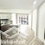 Bán toà nhà vp cầu giấy, 61m2, 8 tầng, thang máy, vỉa hè ô tô, view thoáng, nội thất xịn, giá 32 tỷ