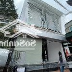 Cần tiền bán gấp nhà sài sơn 40m2/3 tầng /ô tô vào sát nhà / gần đường đại lộ thăng long giá 2.9 tỷ