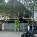 Nguyễn đình thi thụy khuê view hồ nhà đẹp 239m2, 2 mặt tiền giá cực tốt, vỉa hè 2bên, oto tránh