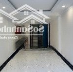 Bát khối, long biên, nhà hiếm, 5 tầng mới đẹp, gara ô tô 7 chỗ, đường thông, thang máy