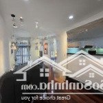 Bán căn sky garden 2, lầu cao, view đông nam mát mẻ, giá tốt nhất thị trường, lh ngay 0906710368