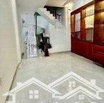 Bán nhà đẹp - phân lô vip phố hồng hà, ba đình - thang máy nhập khẩu, ô tô tránh - sổ đỏ chính chủ
