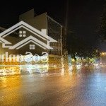 Bán nhà vũ đức thận 7 tầng thang máy, mặt tiền 5,7m