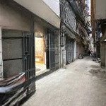 Cần bán nhà 5 tầng phố lò đúc, dt: 37,5m; gần trường, chợ, bệnh viện, sổ đỏ ss giao dịch 7,2 tỷ