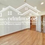 Bán gấp căn hộ sổ hồng 2 phòng ngủ, 2wc, 66m2 eco green quận 7. giá 4.799 tỷ. 0888887998