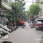 Bán liền kề khu đường chiến thắng - hà đông.
nhà 35m2/4t giá đầu tư 13,6 tỷ, ô tô đỗ cửa ngày đêm