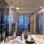 Căn hộ 2 phòng ngủ 2wc, full nội thất cao cấp, ban công lớn bến vân đồn quận 4 gần cầu ông lãnh