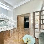 Khai trương căn hộ tách bếp - ban công - full nội thất - gần trung tâm thể thao hoa lư