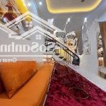 Siêu phẩm đống đa - 45m2 - 3 mặt thoáng - nở hậu - đẹp mới lung linh full nội thất