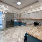 Mới ra - hàng siêu hiếm - bán gấp - lk romantic 90m2 - 32 tỷ - lh 0902059451