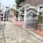 Hàng hót phụng châu.đường oto thông.giá mềm - dt : 88,4m2. mt 4m.nở hậu 4m50. - đường oto thông