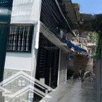 Bán nhà đẹp 2 tầng cư xá đô thành, quận 3, dt 56 m2, giá chỉ 7 tỷ 2 nhà 2 mặt tiền hẻm thoáng mát