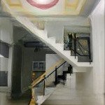 Bán gấp nhà đường lạc long quân p5 quận 11, 40m2 cho thuê sẵn 20tr/th lh 0932861530 vân