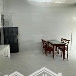 Cần bán gấp chung cư phú lợi p7 q8 dt 74m2, 2pn,1wc có nội thất. lầu 5 giá 1.560tỷ.lh 0866688444