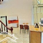 Chỉ 6 tỷ có ngay nhà 35m2 siêu phẩm trương định nhà đẹp hai thoáng - mặt tiền siêu rộng.